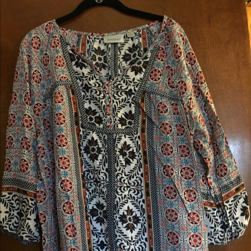 Avenue Multicolor Patterned Blouse - image 1